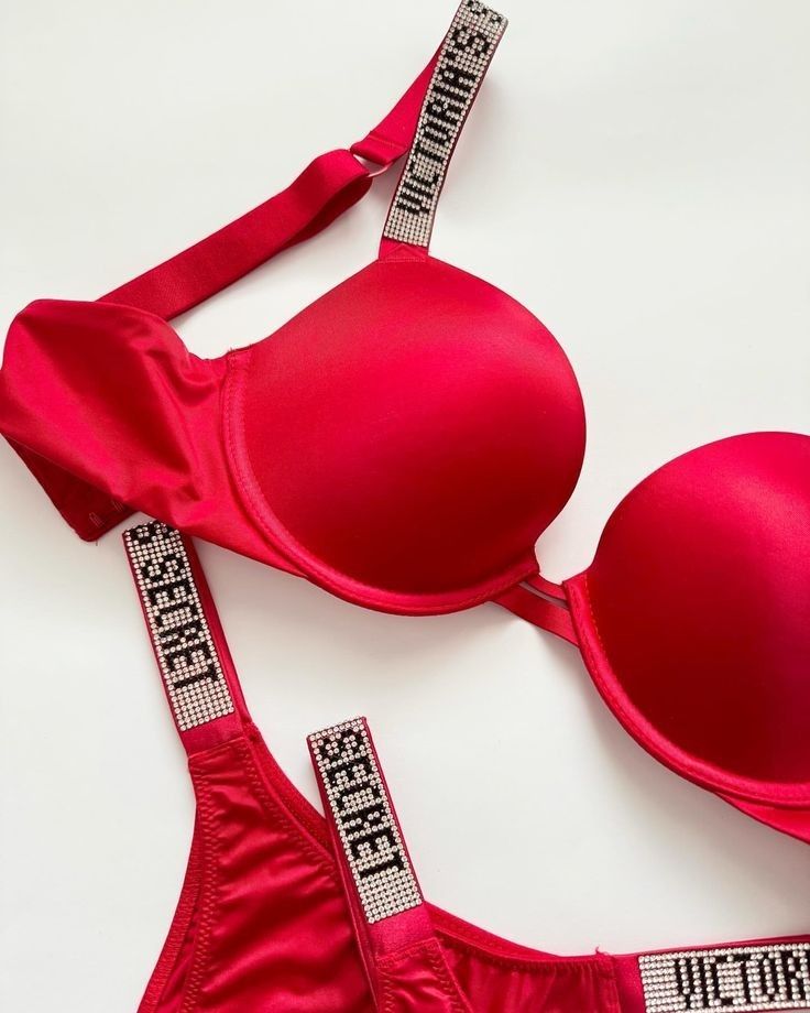 VICTORIA'S SECRET SOFT PUSH-UP BRA SET( LIPSTICK RED 💖)