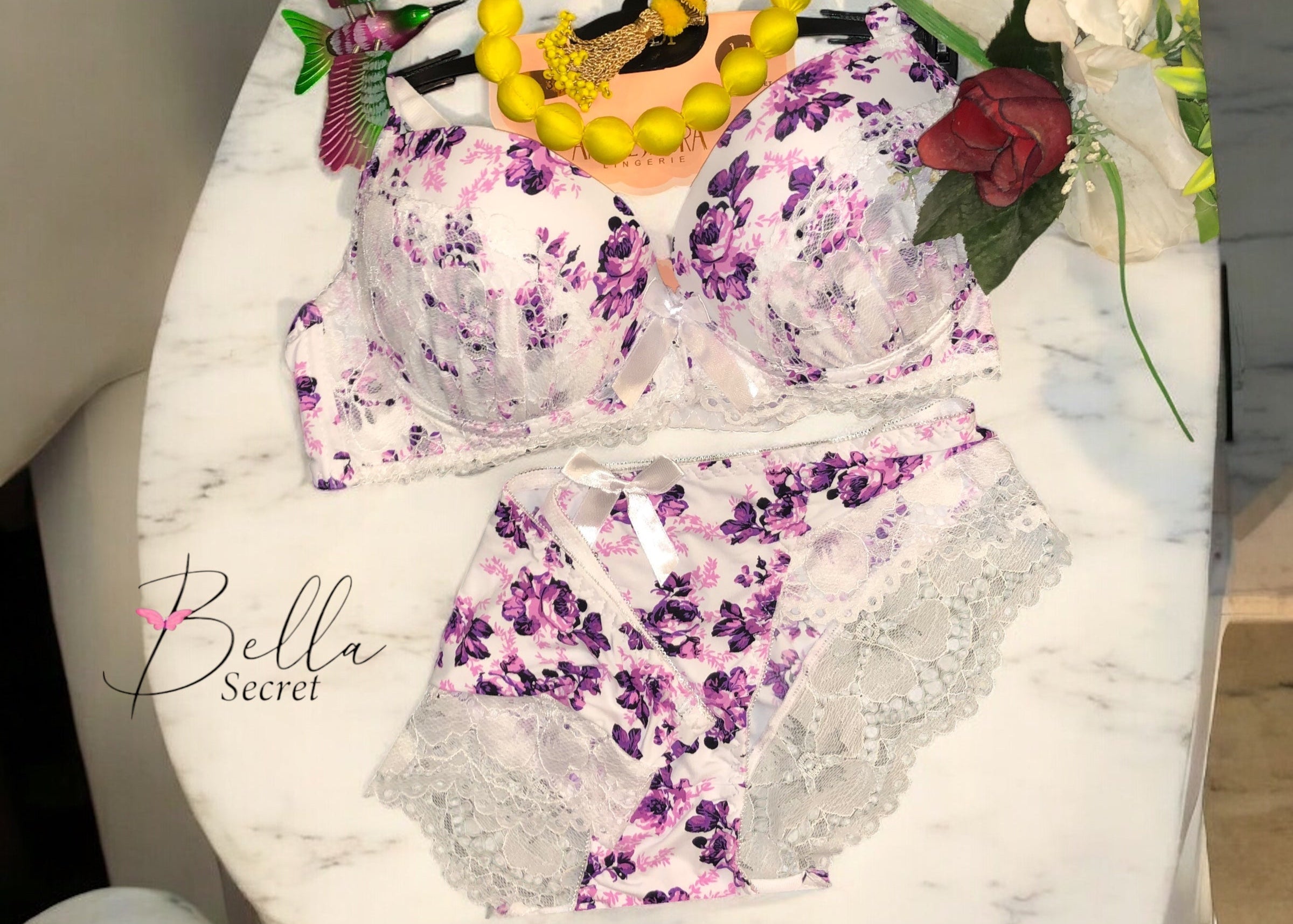 FloralWhisper Thin Pad Bra Set with Spring Blossoms